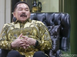 Jaksa Agung Ungkap Cerita di Balik Terbitnya Pepres Perlindungan Jaksa Jaksa Agung Ungkap Cerita di Balik Terbitnya Pepres Perlindungan Jaksa
