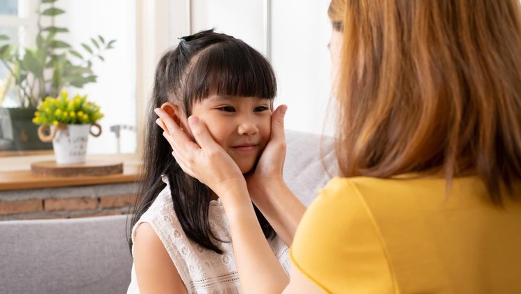 Kebiasaan Sederhana Ini Bisa Tingkatkan Kemampuan Bahasa Anak dengan Cepat Kebiasaan Sederhana Ini Bisa Tingkatkan Kemampuan Bahasa Anak dengan Cepat