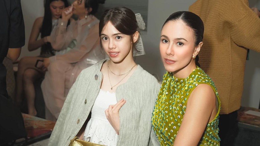 London abigail anak wulan guritno