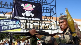 FOTO: Madagaskar Chaos, Militer Ambil Alih Pemerintahan