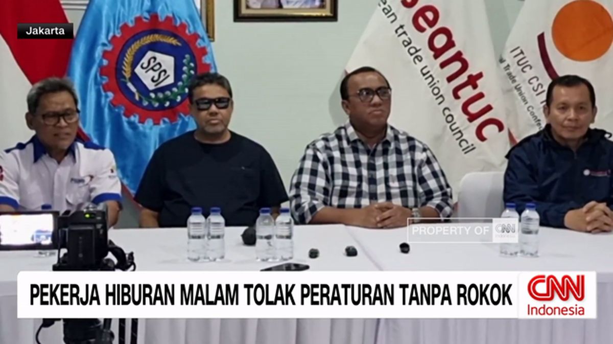 VIDEO: Pekerja Hiburan Malam Tolak Peraturan Tanpa Rokok