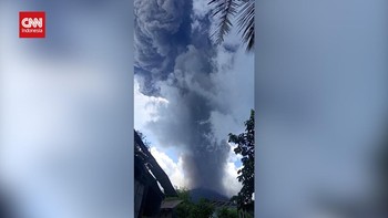VIDEO: Penampakan Abu Vulkanik Gunung Lewotobi Laki-laki Usai Meletus