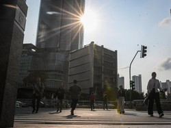Video: Cuaca Jakarta Lagi Panas-Panasnya, Tahu Nggak Penyebabnya?