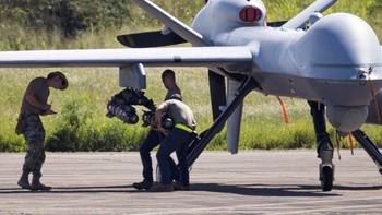FOTO: AS Pasang Drone di Puerto Riko, Sinyal Invasi Venezuela Menguat