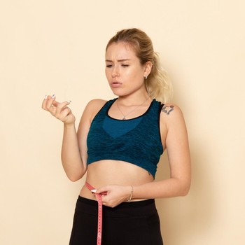 5 Kebiasaan Sore Hari yang Bikin Perut Buncit, Jangan Lagi Lakukan!