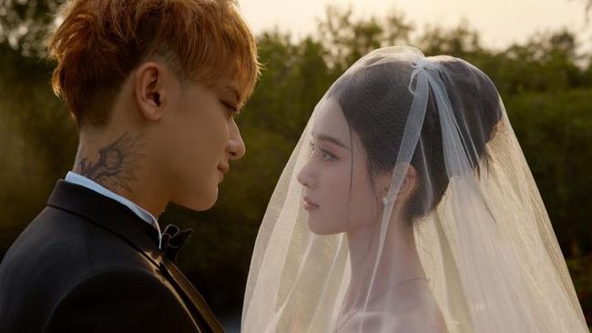 Huang Zitao dan Xu Yiyang menggelar dua pesta acara pernikahan di Beijing pada Kamis (16/10).