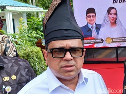 Kepala BPJPH: Jual Produk Nonhalal Tak Masalah, Asal Jelas Kepala BPJPH: Jual Produk Nonhalal Tak Masalah, Asal Jelas