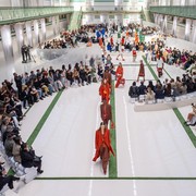 Tenis & Fashion Makin Erat, Intip Peragaan Busana Lacoste yang Dihadiri Raisa dan Gavin Casalegno