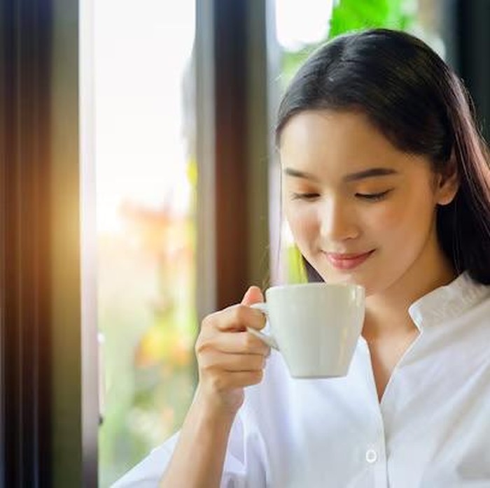Alasan pertama kenapa sebaiknya kamu tidak minum teh setiap hari yaitu beberapa teh bisa menyebabkan tubuh sulit menyerap zat besi