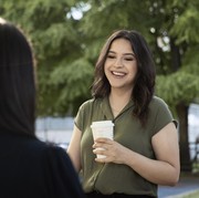 15 Pertanyaan Berbobot yang Diajukan Orang Cerdas saat Basa-Basi, Bikin Obrolan Lebih Bermakna