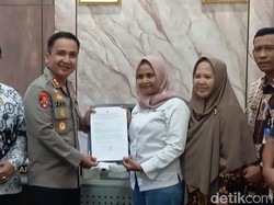 Ortu Siswa SMAN 1 Cimarga Cabut Laporan Usai Damai dengan Kepsek Ortu Siswa SMAN 1 Cimarga Cabut Laporan Usai Damai dengan Kepsek