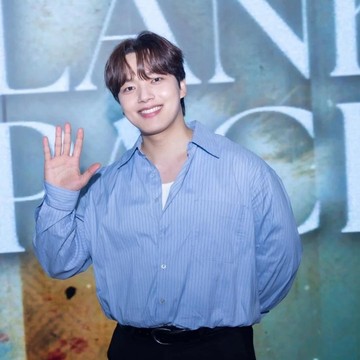 Aktor Korea Yeo Jin Goo Mempersiapkan Diri untuk Wajib Militer dalam Waktu Dekat