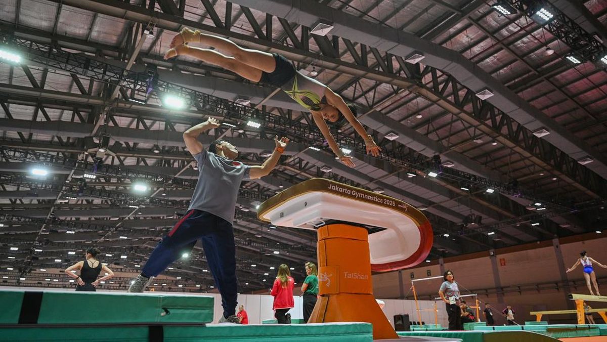 FOTO: Pemanasan Jelang Kejuaraan Dunia Gimnastik 2025