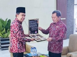 Bupati Jember Tegaskan Inovasi Jadi Kebutuhan bagi Daerah yang Ingin Maju Bupati Jember Tegaskan Inovasi Jadi Kebutuhan bagi Daerah yang Ingin Maju