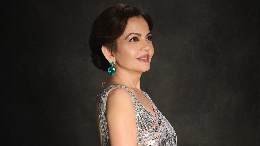 Gaya Nita Ambani Tentang Tas Hermes Rp 33 Miliar