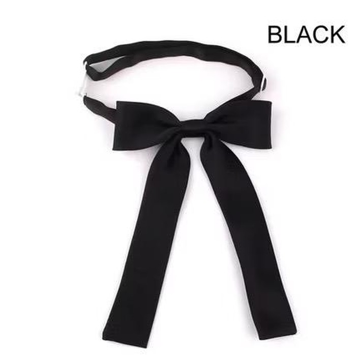 Inspirasi outfit gemas ala Adhisty Zara