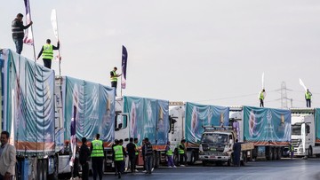 Israel Sunat Jumlah Truk Bantuan Masuk ke Gaza Meski Gencatan Senjata