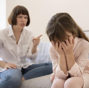 5 Kalimat Orang Tua yang Bisa Membuat Anak Menyimpan Luka Batin