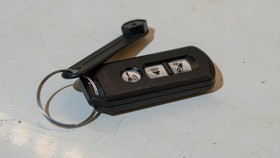 Berapa Biaya Ganti Remot Keyless Motor yang Hilang?