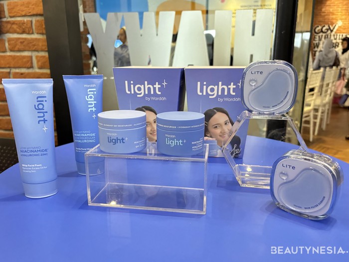 Wardah kembali menghadirkan inovasi terbaru, dengan meluncurkan Light+. Brand kosmetik ini lahir dari aspirasi 1.000 Gen Z. Harleyava Princy atau yang lebih akrab disapa Leya terpilih sebagai brand ambassador dari Light+