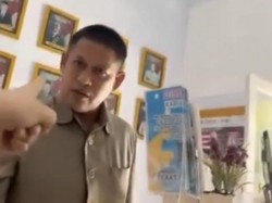 Anggota DPRD Pinrang Diduga Cekik Honorer Disdukcapil, Korban Lapor Polisi Anggota DPRD Pinrang Diduga Cekik Honorer Disdukcapil, Korban Lapor Polisi