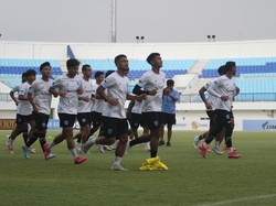 Tekad Persela Curi Poin di Kandang Barito Putera Tekad Persela Curi Poin di Kandang Barito Putera