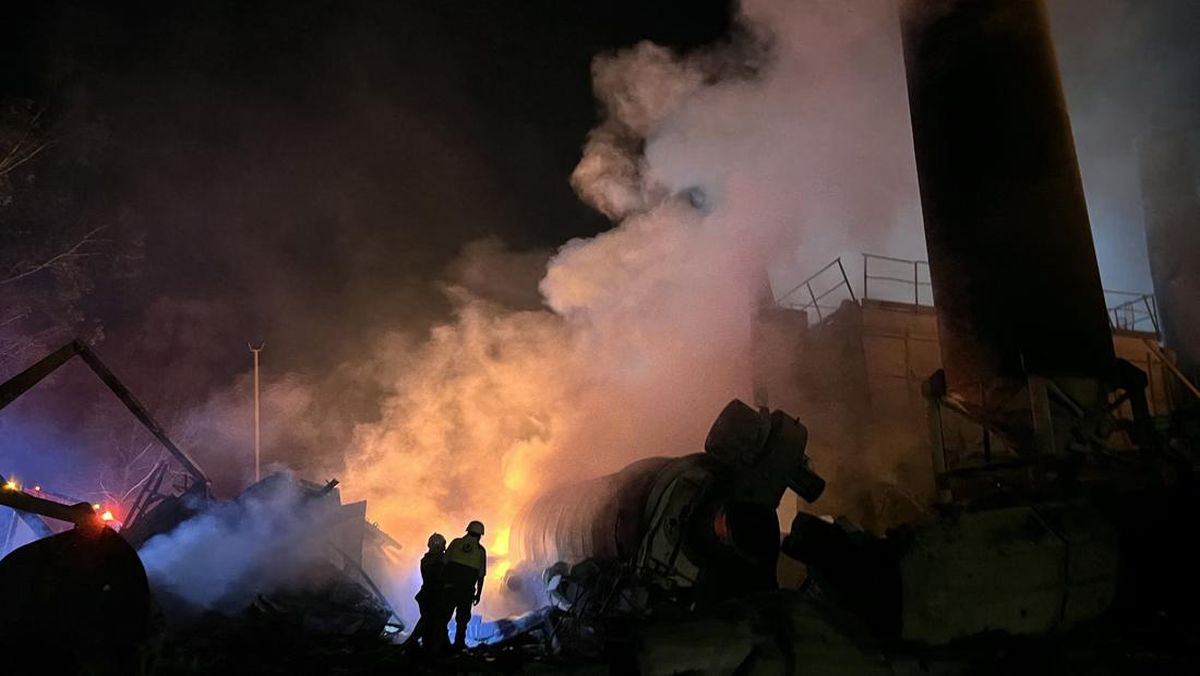 Israel Lancarkan Gelombang Serangan ke Lebanon, Hancurkan Jembatan