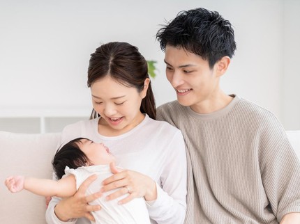 Ternyata Sibuk Urus Anak Bikin Otak Orang Tua Lebih Muda, Ini Kata Studi