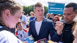 Toni Kroos Jawab Rumor Balik ke Real Madrid