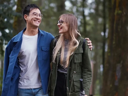 Potret VJ Daniel Rayakan Ultah Pernikahan ke-14 Bersama Istri Asal Jerman