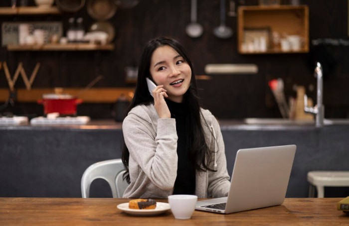 Aries adalah sosok berani dan penuh semangat. Mereka punya keyakinan kuat bahwa setiap kegagalan hanyalah batu loncatan menuju kesuksesan./ Foto: freepik.com