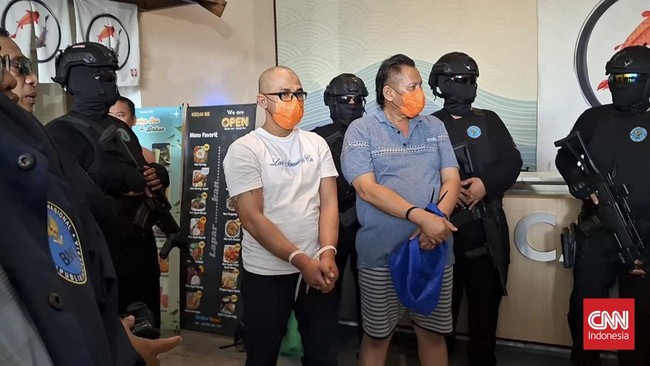 BNN Bongkar Laboratorium Sabu Lantai 20 Apartemen di Cisauk Tangerang BNN membongkar laboratorium narkoba jenis sabu di salah satu apartemen di wilayah Cisauk, Kabupaten Tangerang.