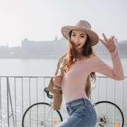 Intip Cara 12 Zodiak Menghabiskan Waktu Akhir Pekan, Kamu Tipe Mana?