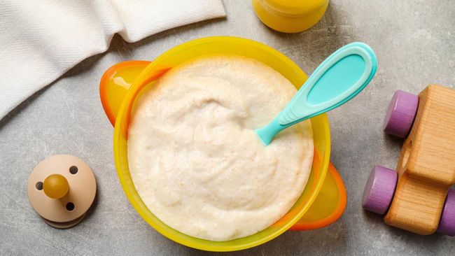 Usia Berapa Bayi Boleh Makan Yogurt? Simak Aturan Amannya