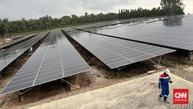 Pertamina NRE sebagai motor penggerak bisnis energi bersih akan terus mengembangkan solar panel di seluruh wilayah operasional Pertamina Grup.Selain Zona Rokan, Pertamina NRE telah membangun solar panel hampir di semua kilang milik Pertamina. Penggun
