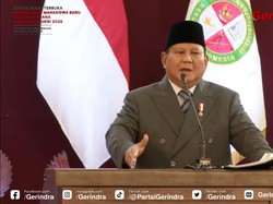 Orasi Ilmiah di Wisuda UKRI, Prabowo Ingatkan Anak Muda Jangan Takut Gagal Orasi Ilmiah di Wisuda UKRI, Prabowo Ingatkan Anak Muda Jangan Takut Gagal