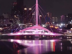 Video: Kota Kaohsiung di Taiwan Berubah Jadi Pink Gegara BLACKPINK!