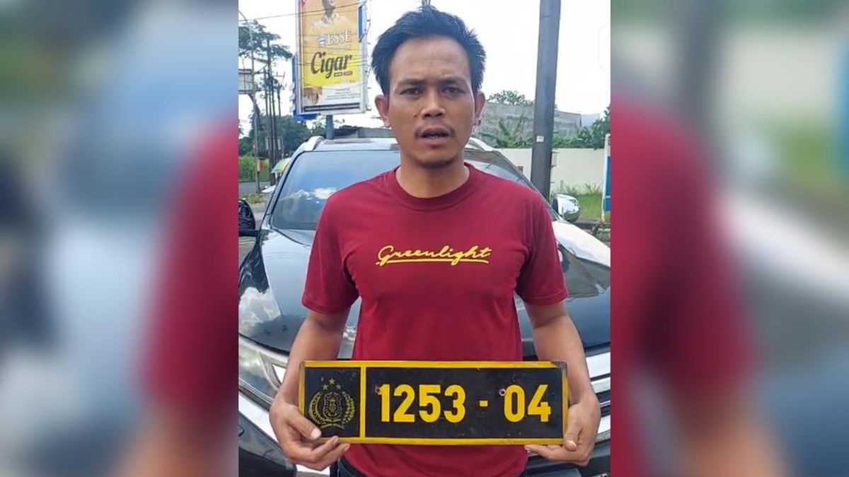 Sopir Pajero Viral Pakai Strobo dan Pelat Dinas Polisi Ditangkap