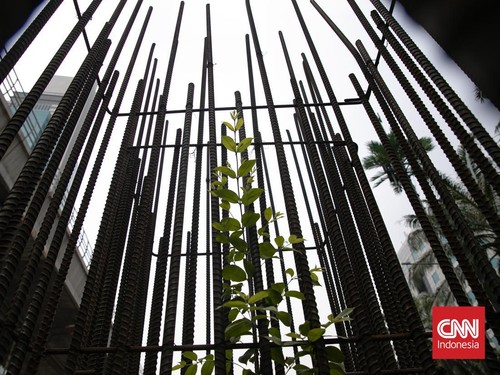 FOTO: Tiang Monorel Mangkrak di Jakarta Bakal Dibongkar 
