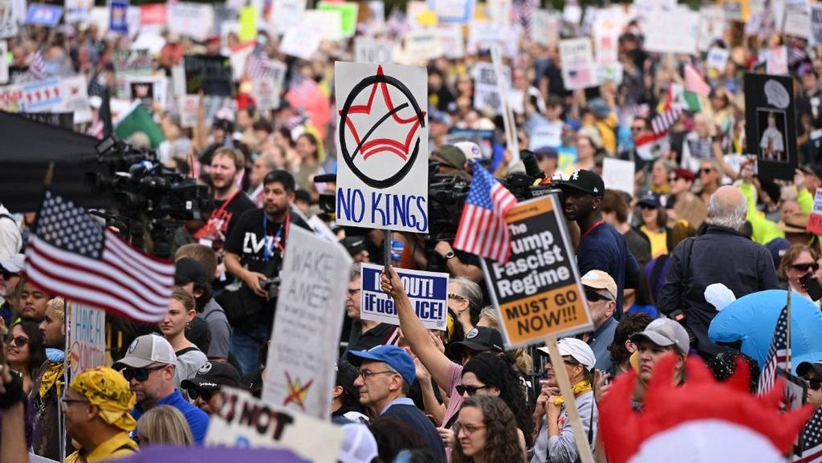 Demo Besar No Kings Pecah di 50 Negara Bagian AS Protes Donald Trump