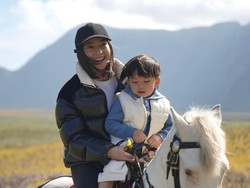 Alasan Nikita Willy Belum Ajak Anak Belajar Bangun Sahur Jam 4 Pagi