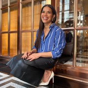 Kisah Diet Aktris America Ferrera yang Turunkan BB 15 Kg, Hobi Zumba hingga Ubah Mindset