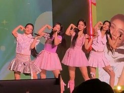 Video Cie... ILLIT Ketagihan Manggung di Indonesia Video Cie... ILLIT Ketagihan Manggung di Indonesia