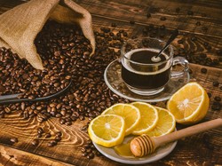 7 Tempat Ngopi Kopi Buah di Bandung yang Segar dan Kekinian
