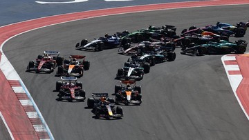 Liputan Olahraga CNN Sport : Hasil F1 GP Amerika Serikat: Max Verstappen Juara, Norrris Runner Up