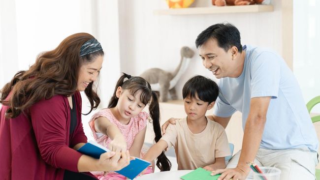 Pakar Harvard Ungkap 8 Kebiasaan Tanpa Gadget yang Bisa Tingkatkan Kecerdasan Anak