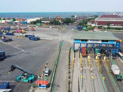 Tingkatkan Kelancaran Arus Barang di Pelabuhan, Pelindo Terapkan TBS