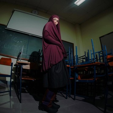 Tampil Syar'i Saat Manggung, Sivia Azizah Tuai Pujian