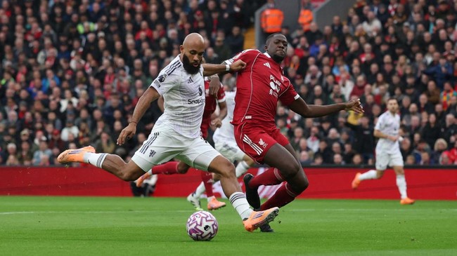 Manchester United mengalahkan Liverpool pada pekan kedelapan Premier League di Stadion Anfield, Minggu (19/10) malam waktu Indonesia.