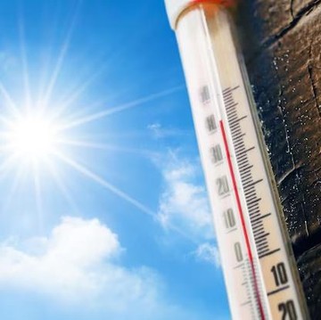 4 Tips Tetap Sehat di Kondisi Cuaca Panas Ekstrem